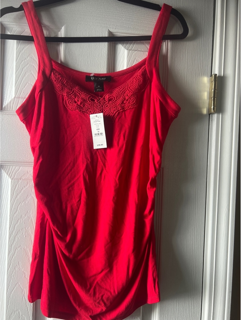 White House Black Market Flame Red Embroidered Scoop Neck Tank Top Size M